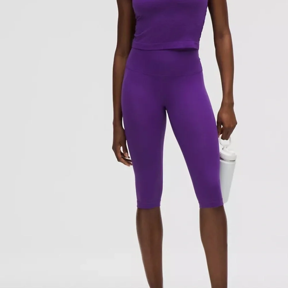 Lululemon Wunder Train HR Crop 15 Inch Everlux Leggings Purple